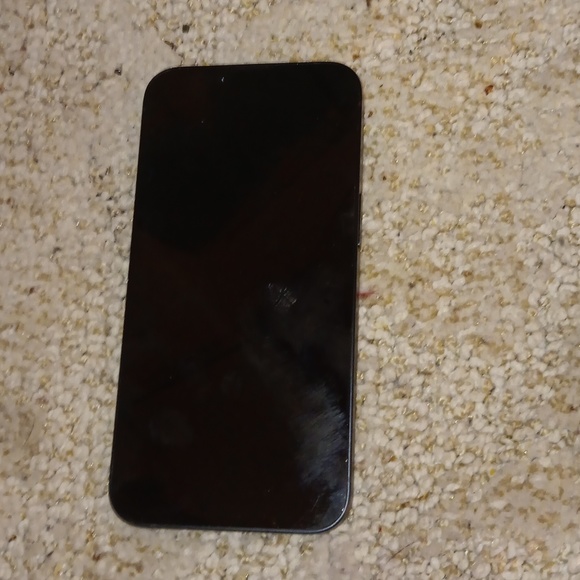 Iphone 13 brand new no scratches iPhone unavailable